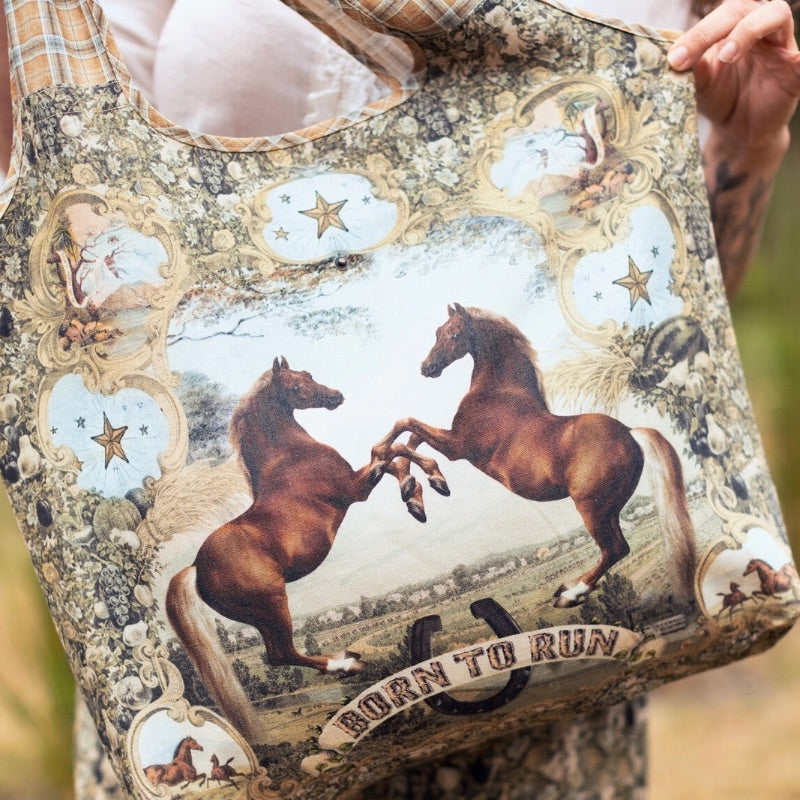 Born To Run Linen Tote/Traverse Life Bag