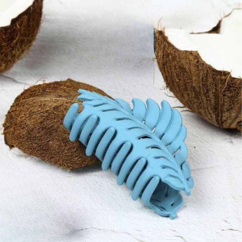 Claw Clip - Leaf - Light Blue