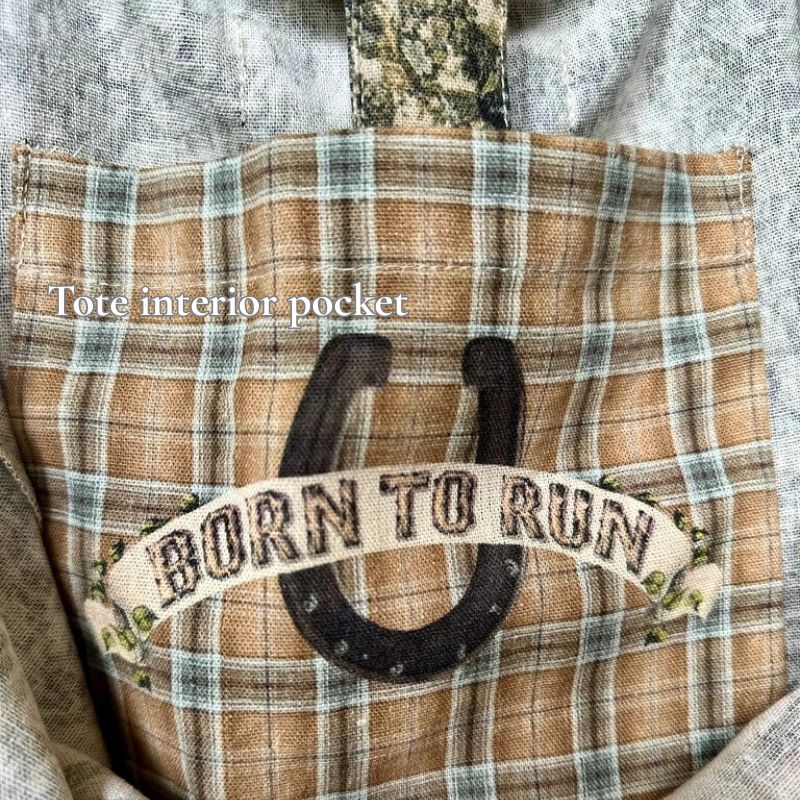 Born To Run Linen Tote/Traverse Life Bag