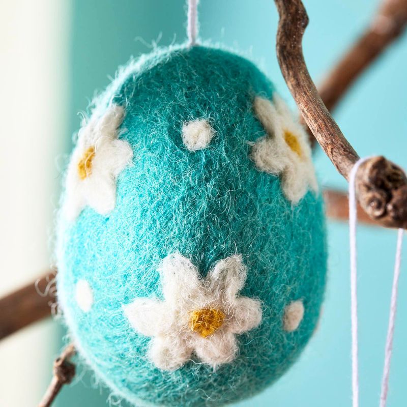 Felt Daisy Egg Decorations