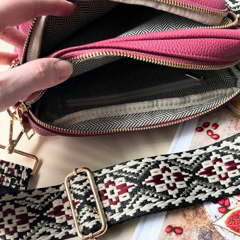 California Crossbody in Vegan Leather - Berry