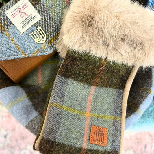 Islander UK Lambswool Fingerless Mittens in Chestnut Blue Tartan