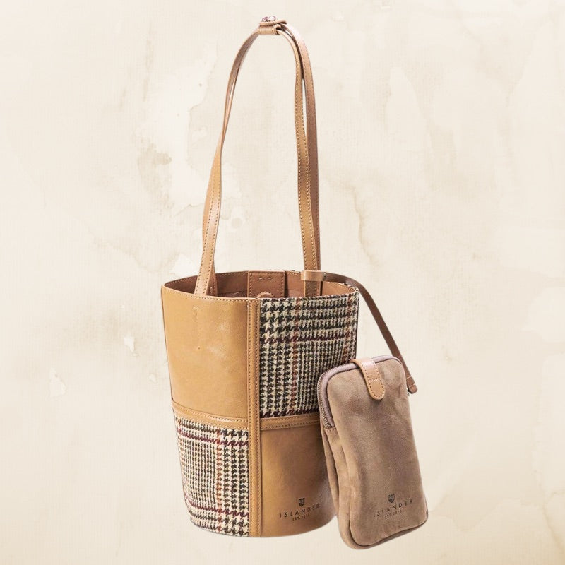 The Orlagh Leather Tote with Beige Dogtooth