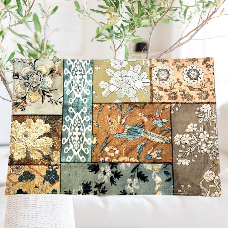 Anna Chandler Faded Grandeur Canvas Placemat
