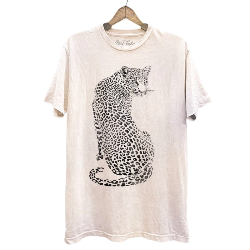 The Boyfriend Tee in Off White Mineral Wash - Leopard