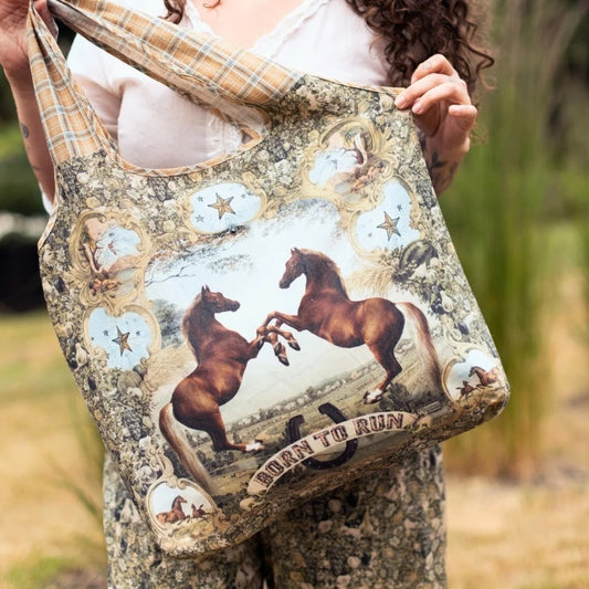 Born To Run Linen Tote/Traverse Life Bag