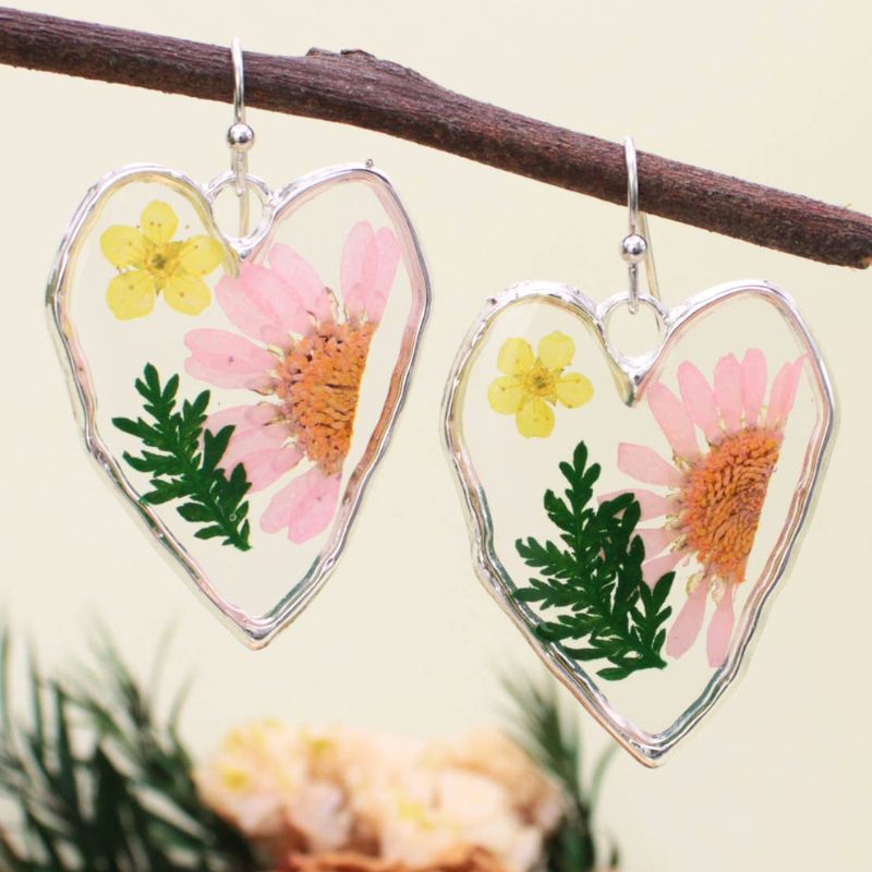 Silver Heart Dried Flower Earrings