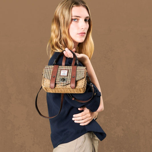 Islander UK Mini Straw Satchel in Beige Dogtooth