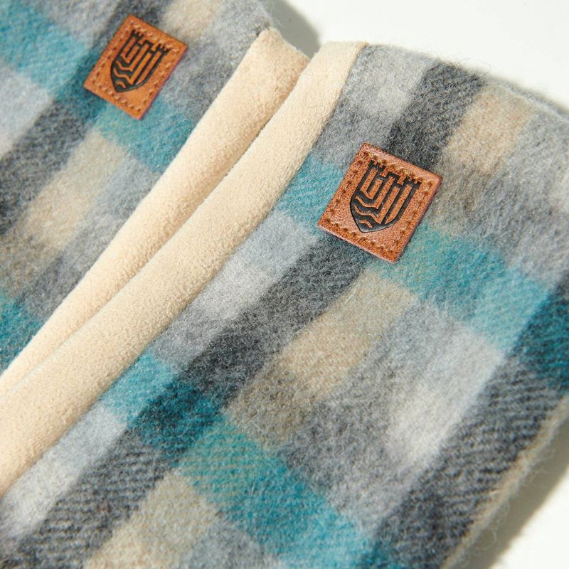 Islander UK Lambswool Fingerless Mittens in Beach Tartan