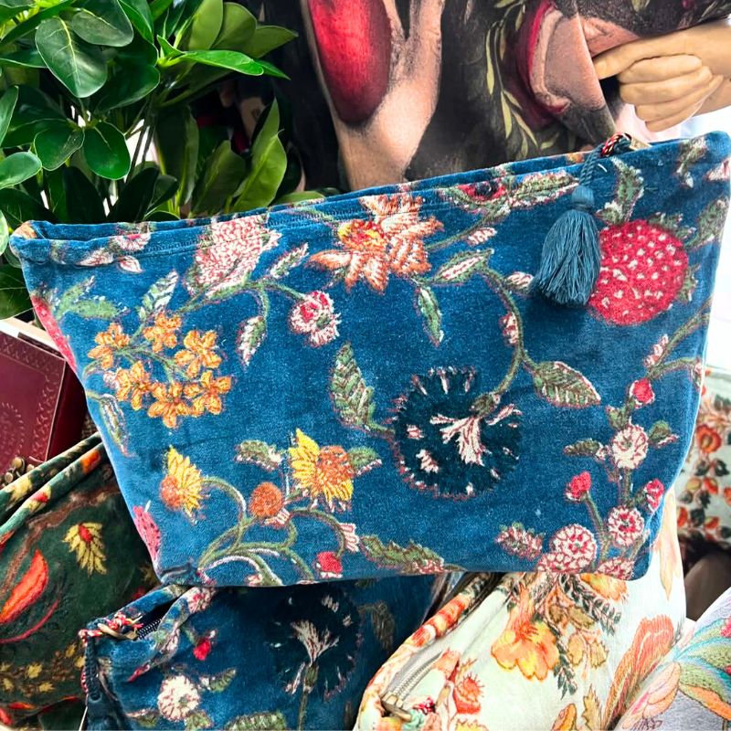 Plush Velvet Exotic Floral Beauty Bag in Sherpa Blue