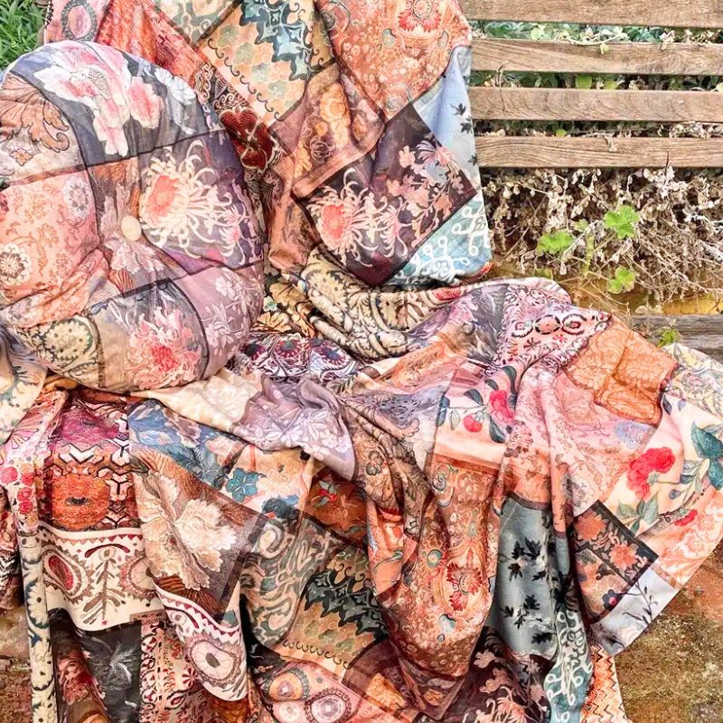 Anna Chandler Faded Grandeur Velvet Throw