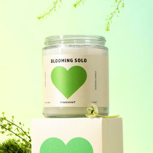 Blooming Solo Soy Candle